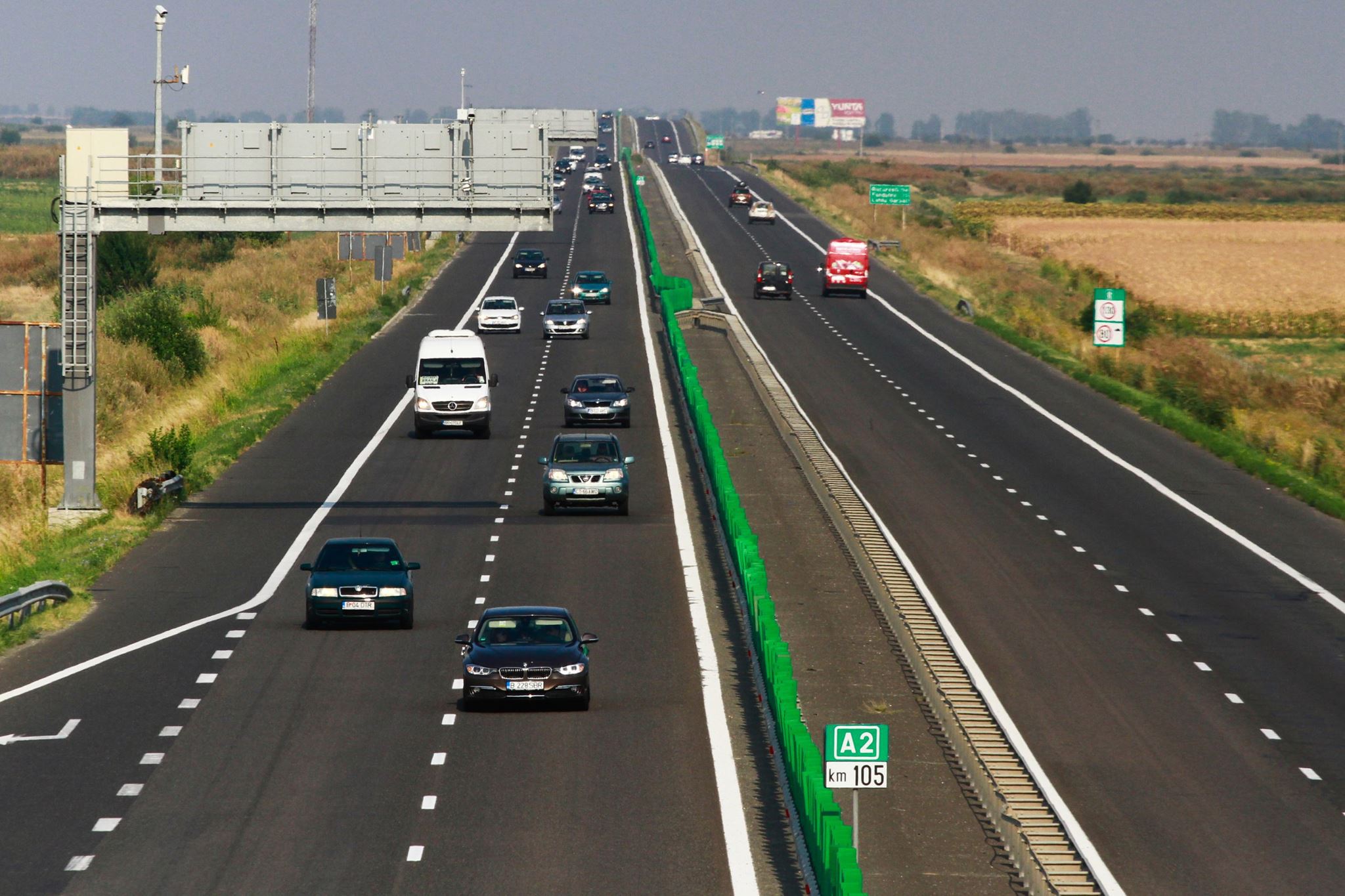 Țara din Europa unde NU EXISTĂ limită de viteză. Singura interdicție: nu poți intra dacă mașina ta nu gonește cu peste 110 km/h