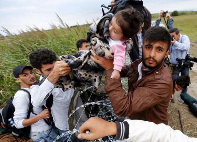 MĂSURA TERIBILĂ luată de Ungaria pentru a opri fluxul de imigranți. Este incredibil la ce s-a ajuns