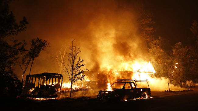 CLIPUL ZILEI: Drumul prin Iad: imagini cu incendiul din California