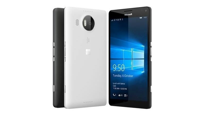 Telefonul cu care Microsoft vrea să îngroape rivalii Apple și Samsung. Cum arată noua vedetă a smartphoneurilor de top. VIDEO