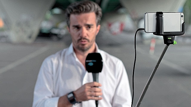 O televiziune din Elveția renunță la camerele video standard în favoarea iPhone-urilor
