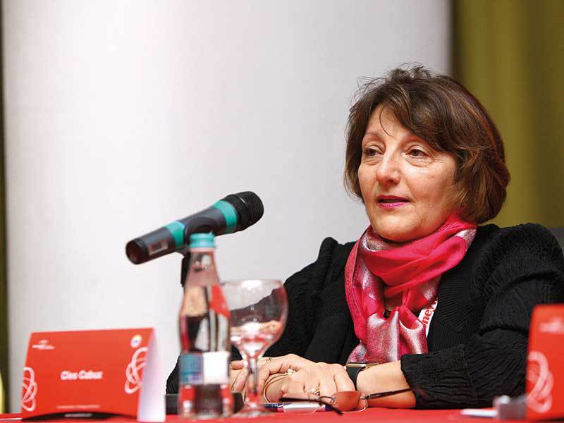 A început ca simplă cercetătoare în cadrul unui laborator, iar acum conduce o organizație globală