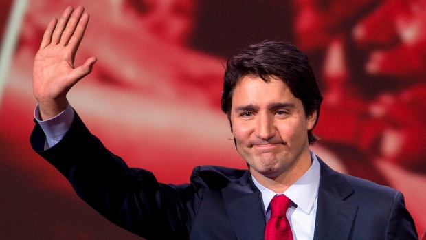 De ce cabinetul premierului canadian, Justin Trudeau, este format în proporție de 50% din femei. Raspunsul premierului - VIDEO