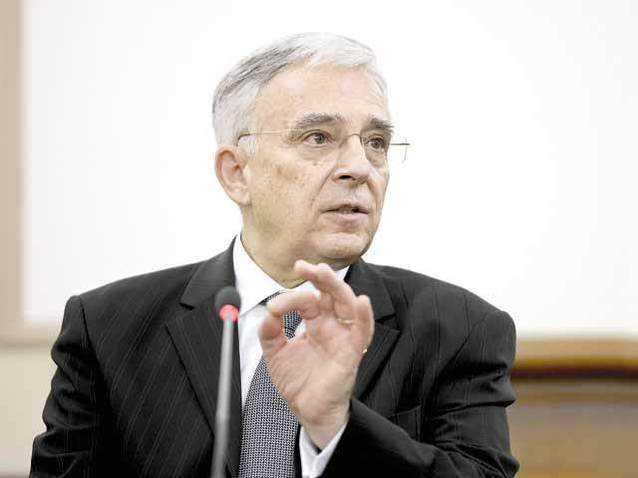 Isărescu: Francul elvețian a fost nărăvaș față de euro, tot o pățeam cu francul dacă eram în zona euro