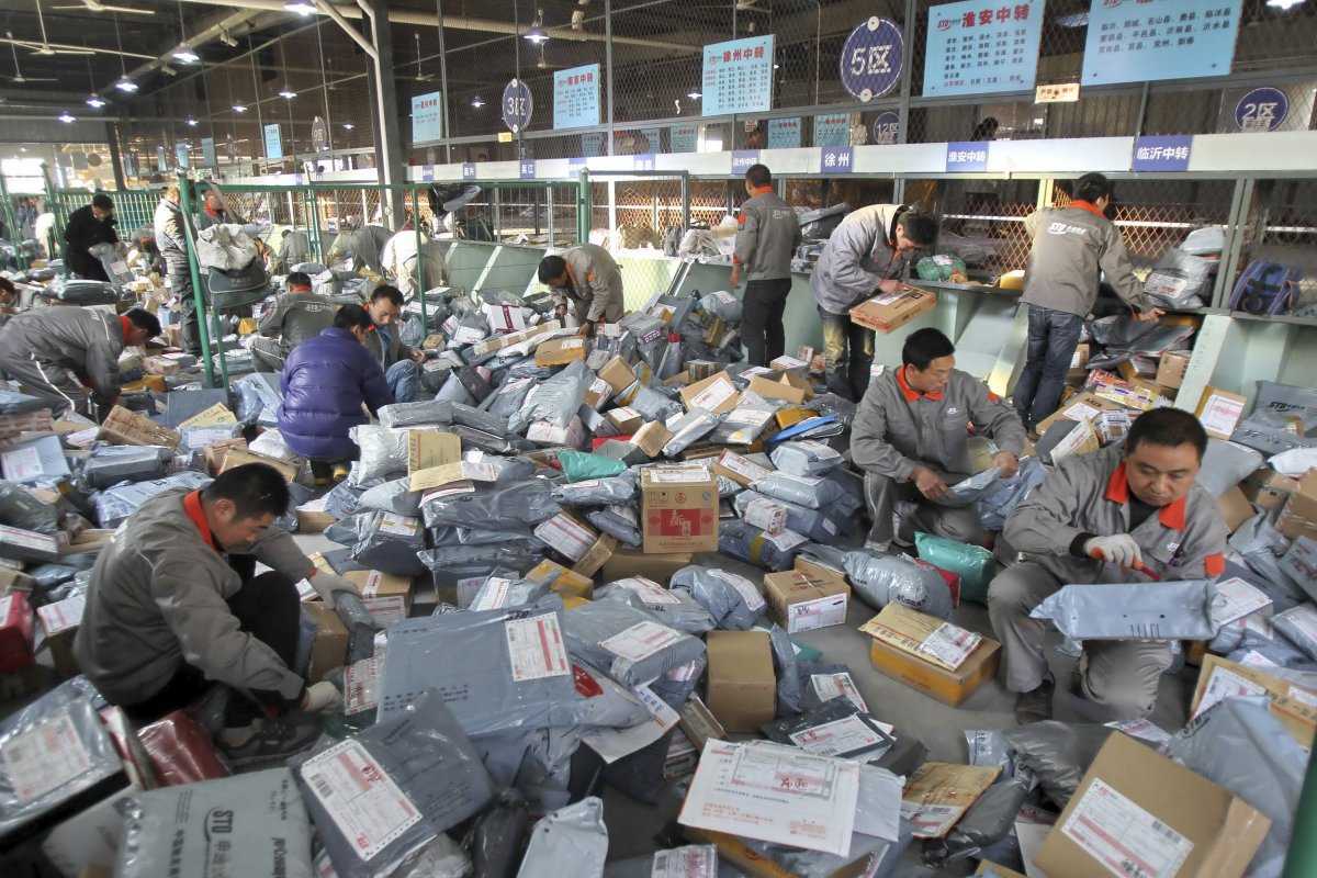 Un miliard de dolari în opt minute. Vânzări record pentru Alibaba - FOTO