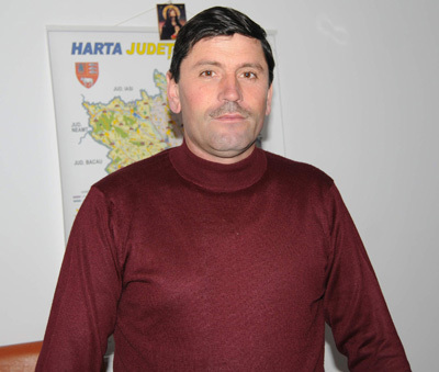 Vasile Vînătoru, un primar din județul Vaslui: "Numai cine este bolnav de răutate nu se poate bucura când vede cum o comunitate se dezvoltă"