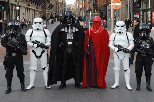 "Am o zi întreagă să stric filmul înainte ca restul lumii să îl vadă": un grup de fani nemulțumiți amenință Disney cu un jihad al spoilerelor
