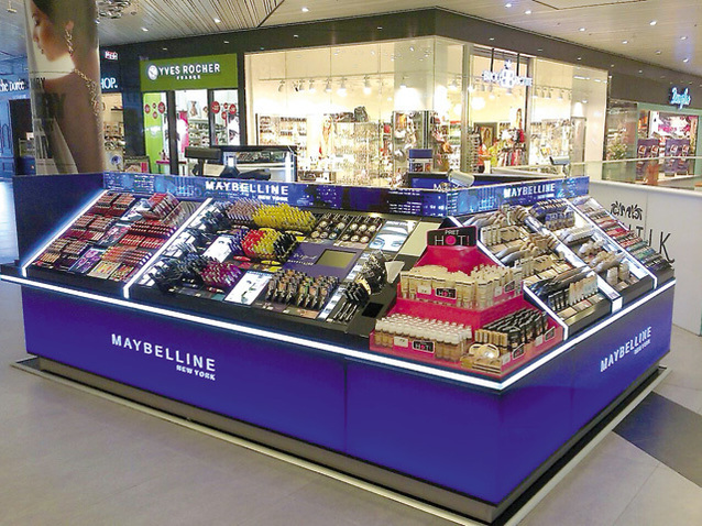 L’Oreal deschide primul magazin Maybelline New York în Capitală