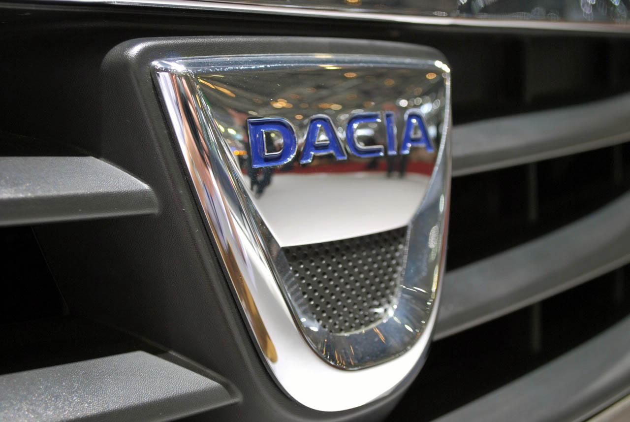 Dacia a vândut peste 550 000 de vehicule în 2015