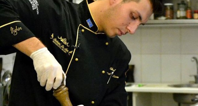 Povestea lui Chef Mihai Cristian, tânărul pentru care bucătăria este o artă, o tehnică și o plăcere