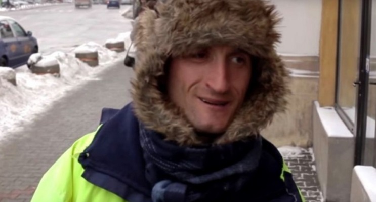 Robi Lukaci, tânărul care a strâns Clujul în jurul său. Provocarea pe care o lansează românilor cu suflet mare