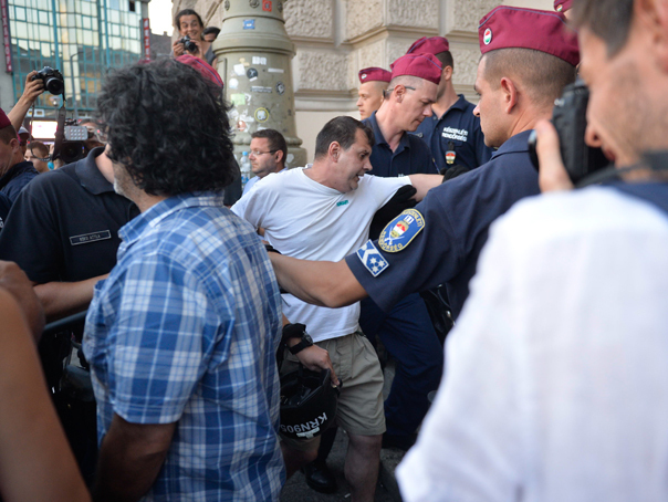 Austria va impune cote zilnice pentru a reduce fluxul de imigranți din țară