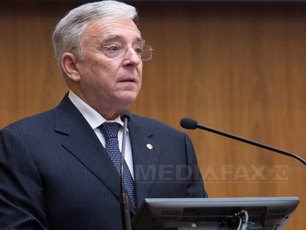 De ce vrea Isărescu Legea dării în plată: cele cinci motive