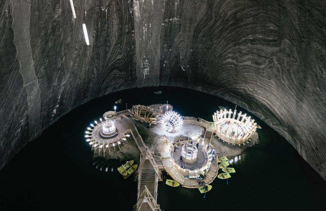 Un celebru fotograf britanic, fascinat de Salina Turda: „Este un monument de o frumusețe incontestabilă” – FOTO