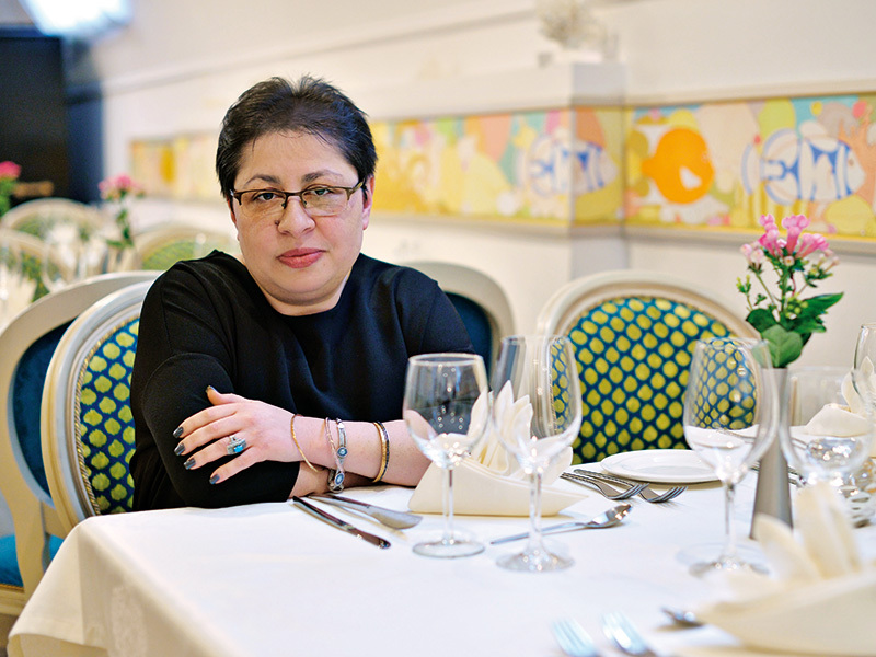 De la containere pline cu pește proaspăt la gastronomie fină în casa lui Caragiale