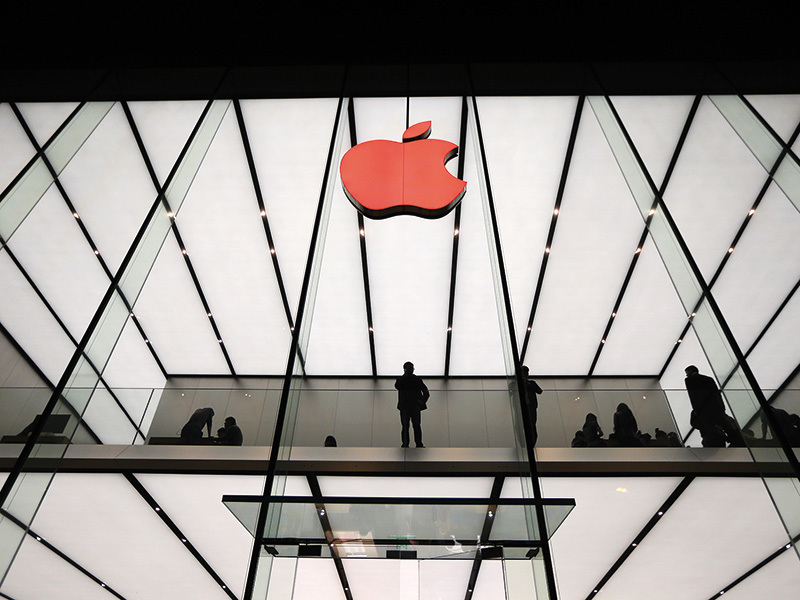 Disputa Apple - FBI: o întrebare simplă cu un răspuns extrem de complicat