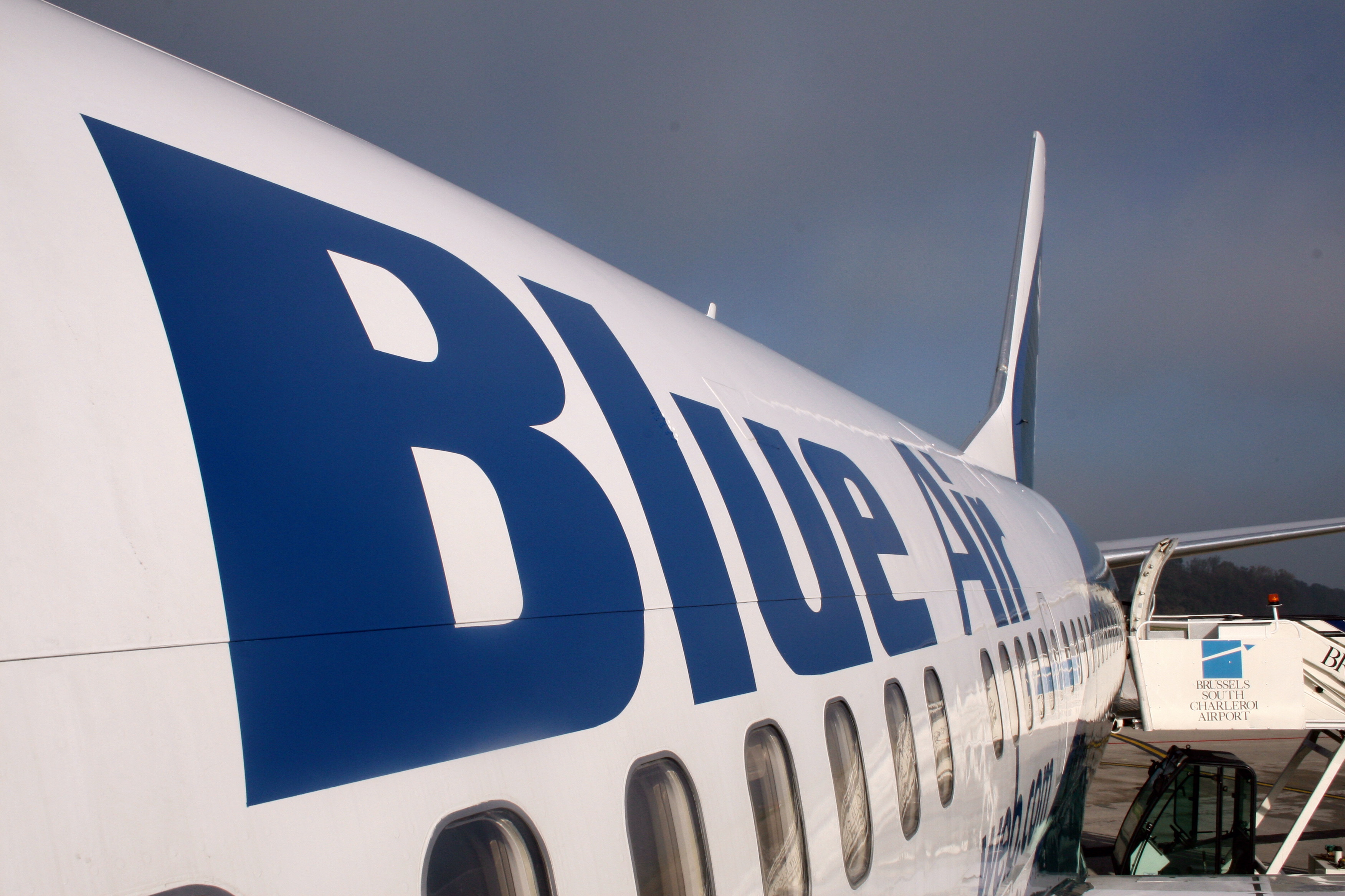 Blue Air introduce trei curse noi pe rutele interne