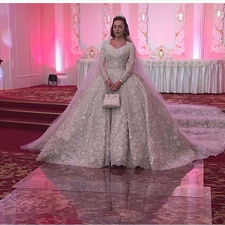Cum arată o nuntă de 1 miliard de dolari: concerte cu Jennifer Lopez și Sting sau costume semnate de cei mai mari designeri ai lumii