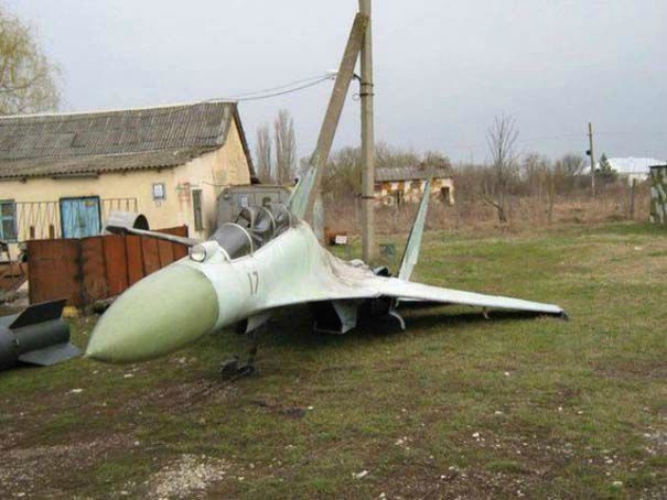 Adevărul din spatele anunțului: Vând avion de luptă Su-35. Atinge 2390km/oră, dar ”nu mai are rachete” - GALERIE FOTO