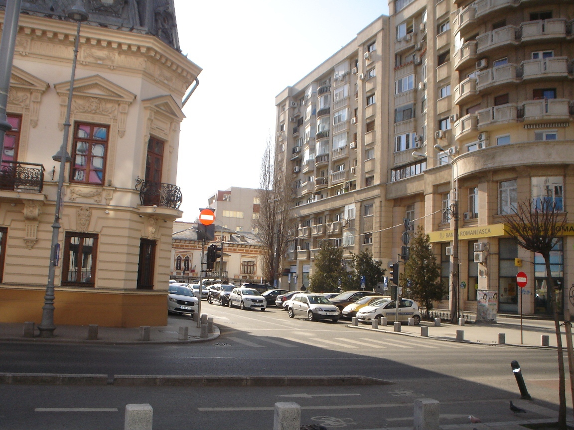 Adevărul despre credite. Ce este mai convenabil, să stai cu chirie sau să cumperi o casă?