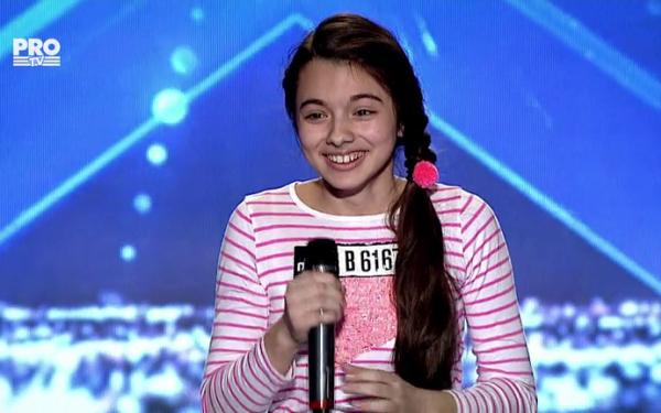 Romanii au talent, sezonul 6. Laura Bretan a oferit unul dintre cele mai emotionante momente din istoria show-ului. VIDEO
