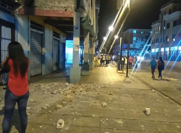 CUTREMUR de 7,8 grade în Ecuador: 77 de morți și aproape 600 de răniți "Ce s-a întâmplat în Pedernales este catastrofic"