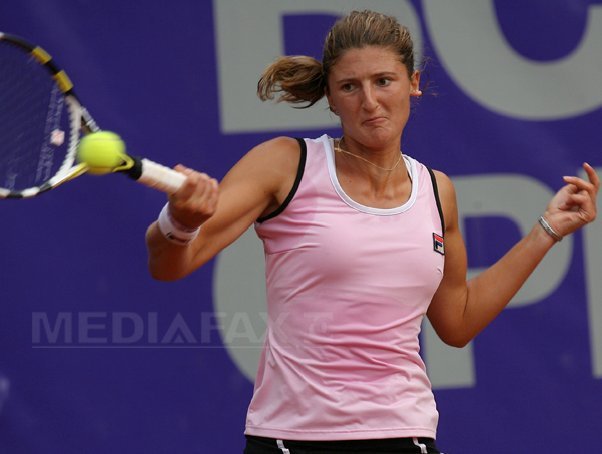 Irina Begu, jignită de adversara de la Charleston: "Nu pot să cred că mă bate o țigancă împuțită"