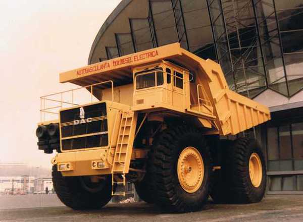 Supercamionul lui Ceaușescu - GALERIE FOTO