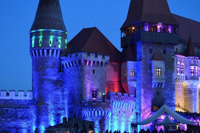 Cel mai frumos castel din România, în Noaptea Muzeelor a fost ca-n povești