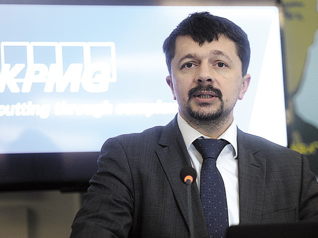 Facebook și Google, investigate de ANAF