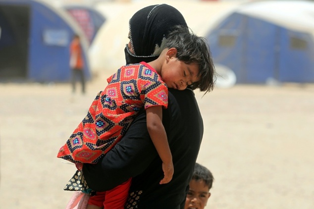 "Fiul meu de cinci ani mi-a cerut să-l omor pentru că nu mai suporta înfometarea”: povestea cutremurătoare a unei refugiate din Irak