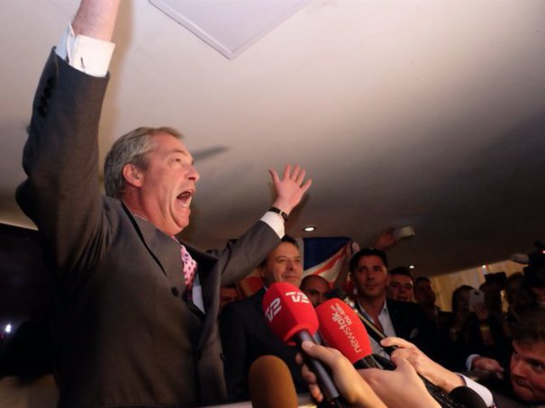 REZULTATE REFERENDUM BREXIT: Răsturnare de situație - Marea Britanie a decis părăsirea Uniunii Europene. Tabăra "Leave" conduce cu 4%