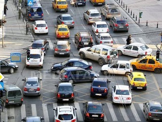 Atenție pe unde circulați astăzi! Restricții de trafic în Capitală