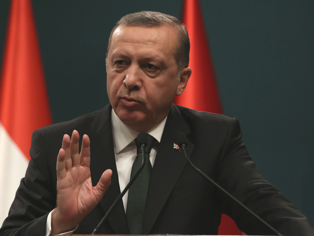 Erdogan supraviețuiește loviturii de stat, sprijinul a venit de unde acesta se aștepta mai puțin