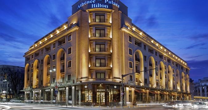 Copos își consolidează poziția la Athénée Palace București prin achiziția a 152.000 de acțiuni