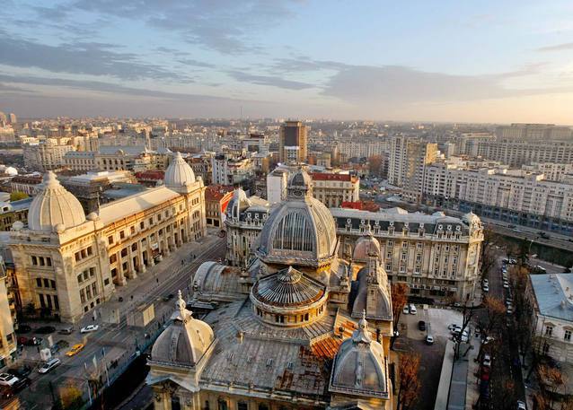 Un prânz în București costă mai mult decât unul în Varșovia, dar o bere costă de trei ori mai puțin decât la Londra