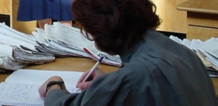 Avere nejustificată de peste 530.000 lei, găsită de ANI la o grefieră din Iași