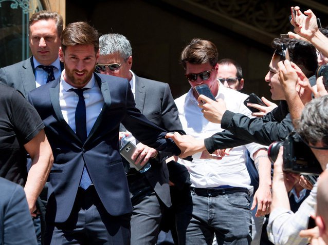 Este oficial: Lionel Messi a fost condamnat la închisoare
