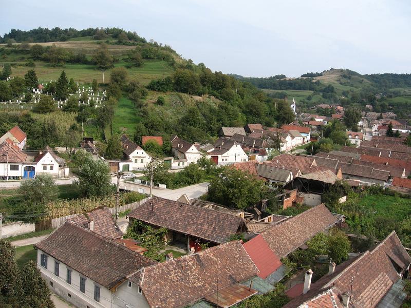 O biserică fortificată din România, transformată în pensiune! Cât costă o noapte aici