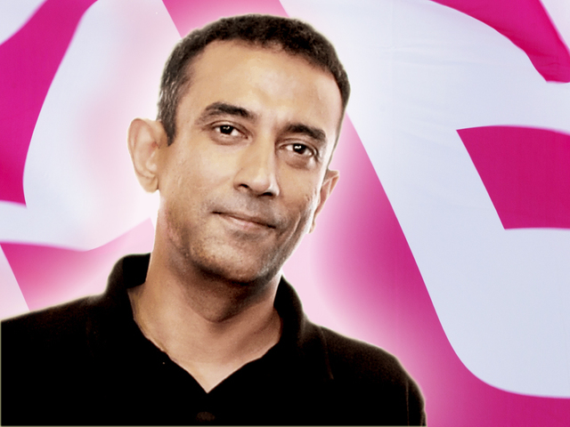 Un indian va supraveghea operațiunile Telekom din România, în locul nemțoaicei Claudia Nemat