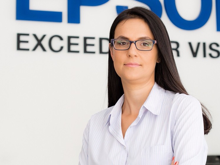 Epson obține o cotă de 41%din piața videoproiectoarelor în T2. Își dublează volumul de proiectoare livrate în prima jumătate a anului