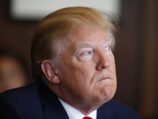 Replica lui Donald Trump: Obama a fost "cel mai prost președinte din istoria țării noastre"