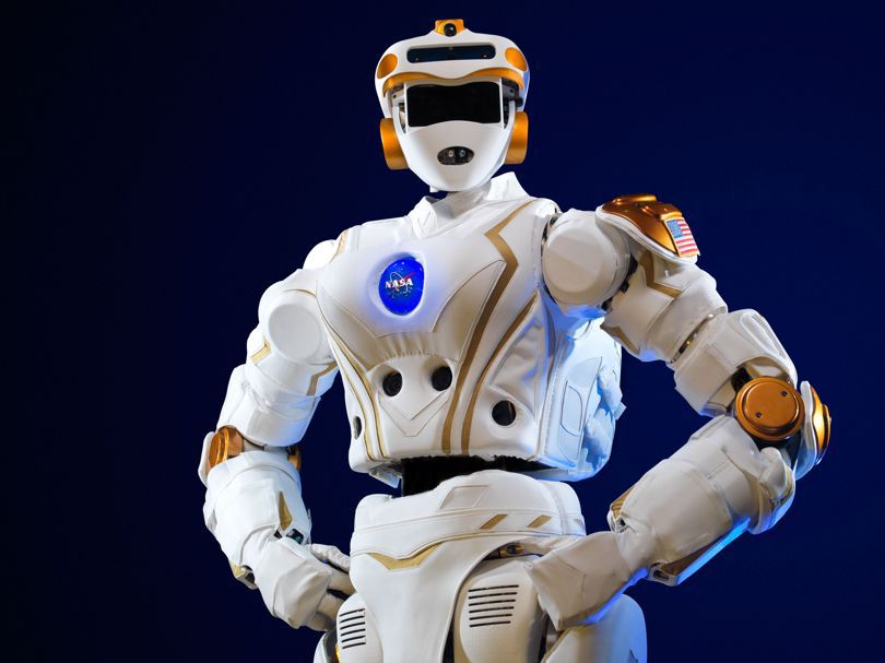 NASA oferă 1 milion de dolari inginerilor care dezvoltă roboți umanoizi pentru călătoria pe Marte