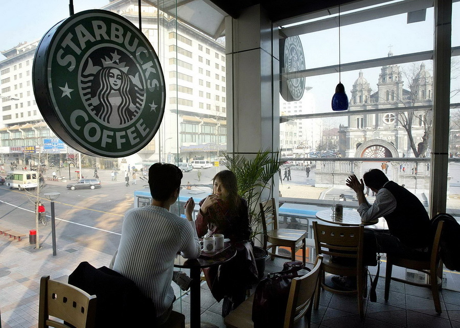 Cum s-a transformat Starbucks dintr-o companie mică din Seattle într-un colos cu venituri de miliarde de dolari
