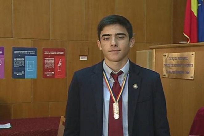Elevul din România considerat noul Einstein. Cele mai importante universități din America s-au luptat pentru a-l avea elev