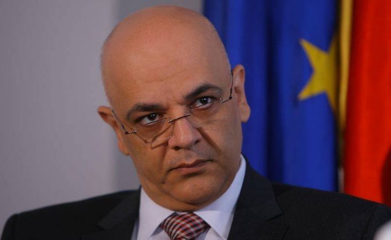 Raed Arafat: “Sper din suflet să nu fim prima țară din Europa, și poate din lume, care face un pas înapoi la îndemnul vânzătorilor de moarte "