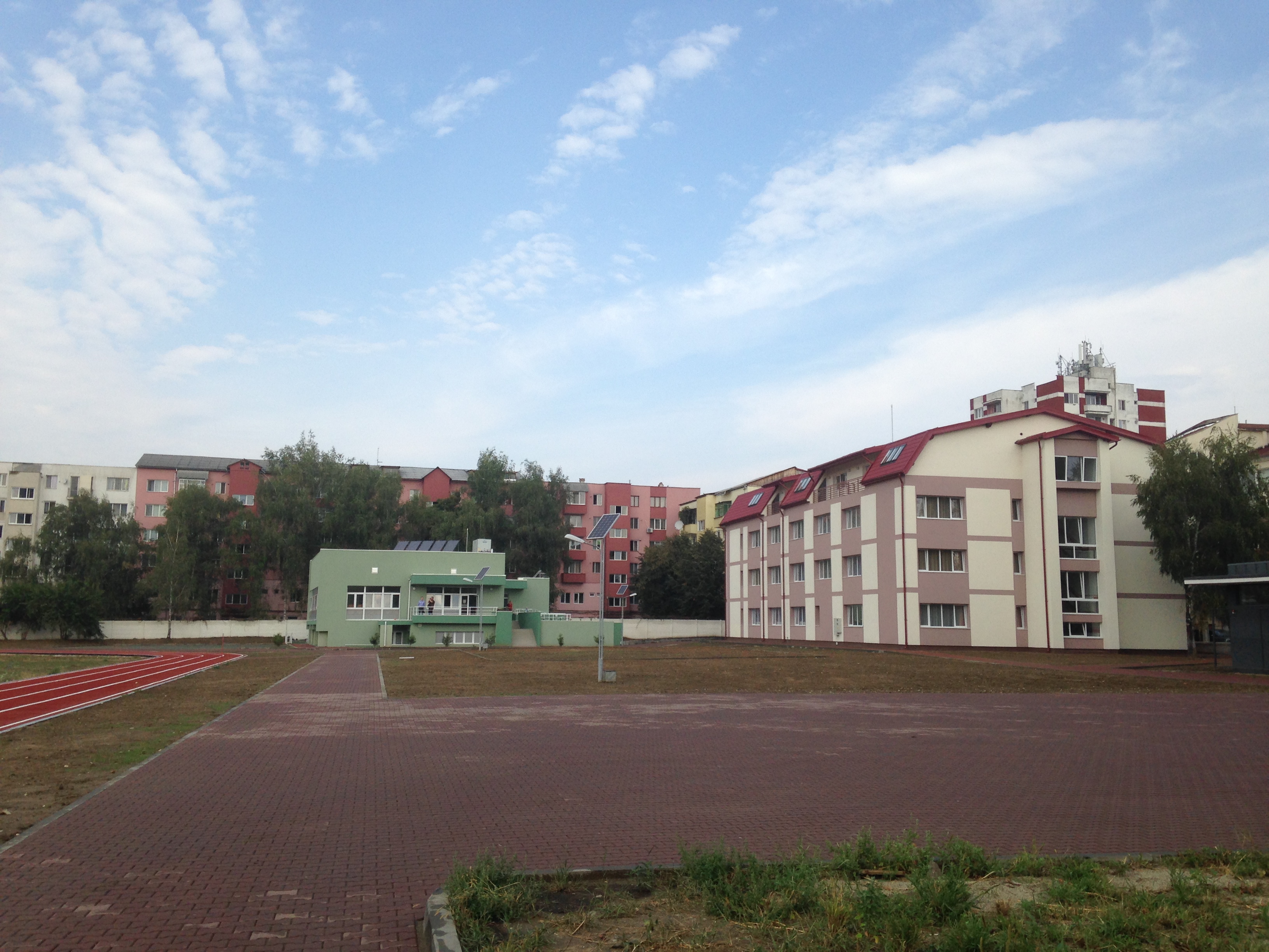 Campus școlar DE LUX inaugurat la Bistrița. Cum arată și cât a costat complexul de ultimă generație