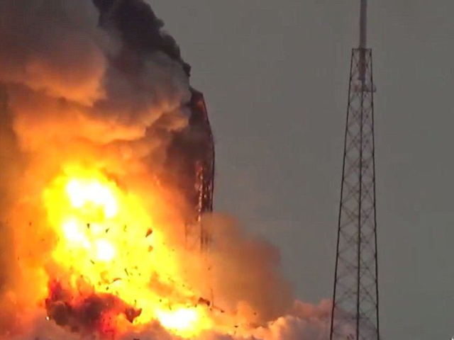 Explozia unei rachete a miliardarului Elon Musk a distrus satelitul Facebook în valoare de 200 de milioane de dolari. ''Sunt complet dezamăgit''