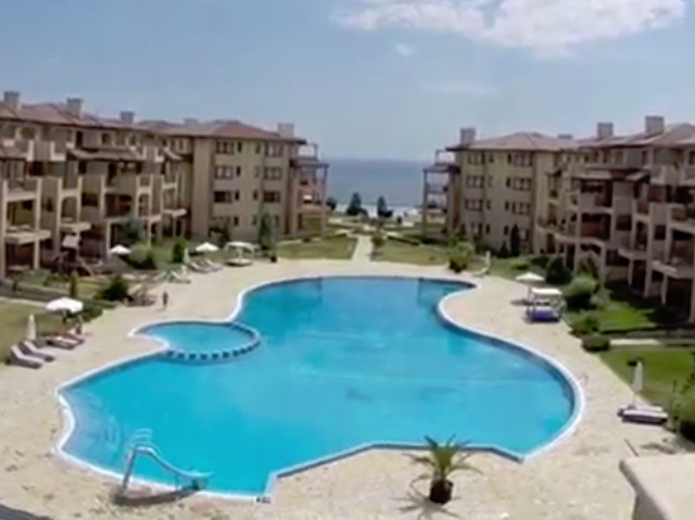 Cei doi turiști americani care au desființat România pe Youtube au fost și la bulgari: ''Litoralul e ca în Caraibe''