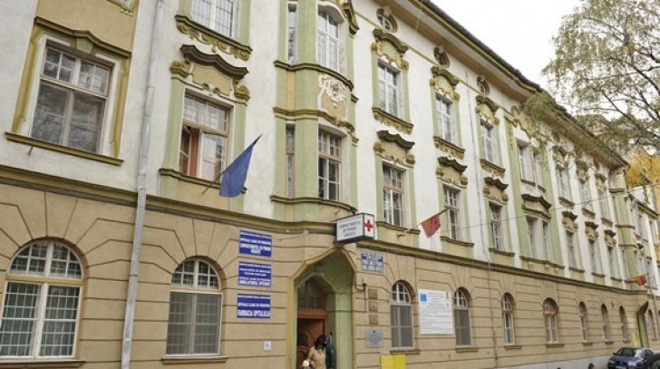 O asistentă medicală a murit de epuizare, la sfârșitul unei ture